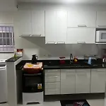 Apto 11 - Aconchegante - Praia Da Enseada - Guaruja/Sp
